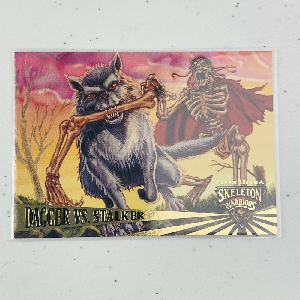 Dagger vs Stalker 1995 Fleer Ultra Skeleton Warriors Trading Card 79